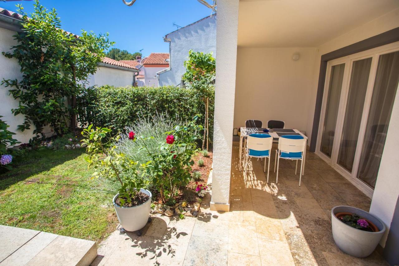 Apartment Rosse Пореч Экстерьер фото